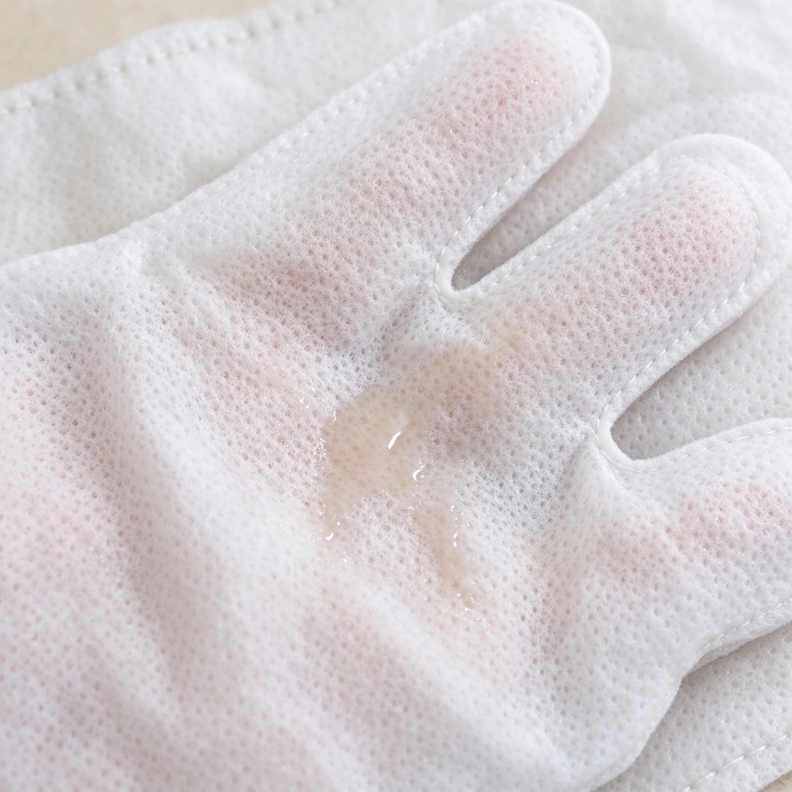 Pet Glove Wipes — detail
